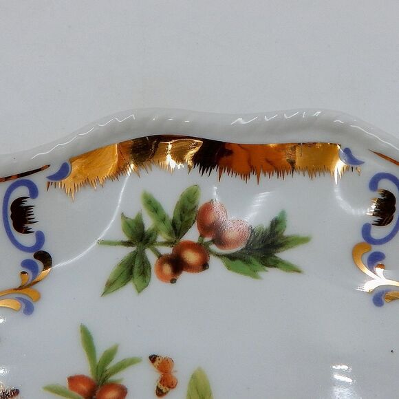 I. Godinger & Co. Yorkshire Three Section Divided Porcelain Tidbit Dish 11 Inch - Picture 13 of 13